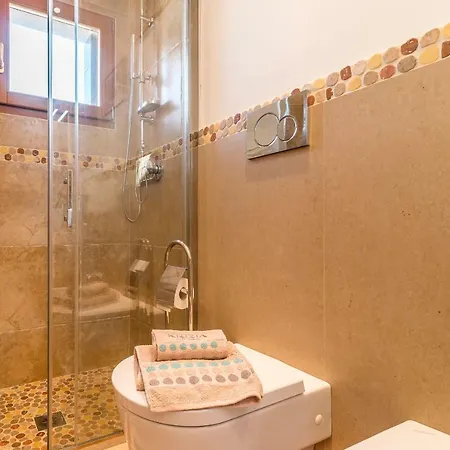 Sunny Nest Canal View In Chic Movida شقة *