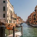 Appartement Sunny Nest Canal View In Chic Movida