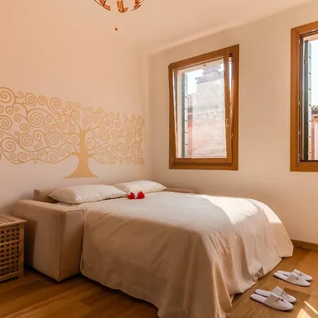 Apartmán Sunny Nest Canal View In Chic Movida